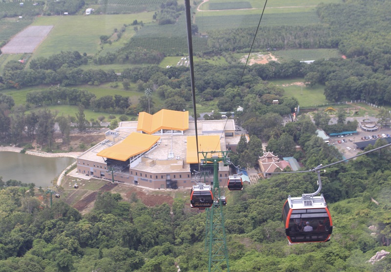 khu du lịch n&uacute;i b&agrave; đen t&acirc;y ninh